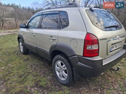 Бежевый Хендай Туксон, объемом двигателя 1.99 л и пробегом 180 тыс. км за 7700 $, фото 1 на Automoto.ua