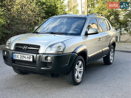 Хендай Туксон 2006 в Хмельницком на Automoto.ua Бежевый Хендай Туксон, объемом двигателя 1.98 л и пробегом 248 тыс. км за 6899 $, фото 1 на Automoto.ua