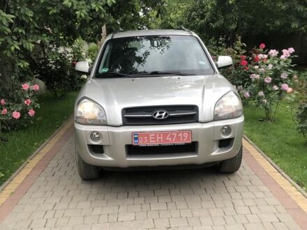Хендай Туксон 2007 в Луцке на Automoto.ua Бежевый Хендай Туксон, объемом двигателя 2 л и пробегом 187 тыс. км за 8100 $, фото 1 на Automoto.ua