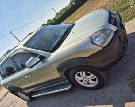 Бежевый Хендай Туксон, объемом двигателя 2 л и пробегом 180 тыс. км за 8200 $, фото 1 на Automoto.ua