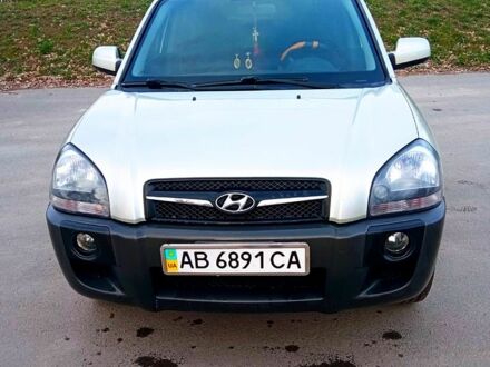 Хендай Туксон 2008 в Виннице на Automoto.ua Бежевый Хендай Туксон, объемом двигателя 2 л и пробегом 181 тыс. км за 8300 $, фото 1 на Automoto.ua
