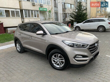 Хендай Туксон 2016 у Одесі на Automoto.ua Бежевий Хендай Туксон, об'ємом двигуна 2 л та пробігом 133 тис. км за 17900 $, фото 1 на Automoto.ua