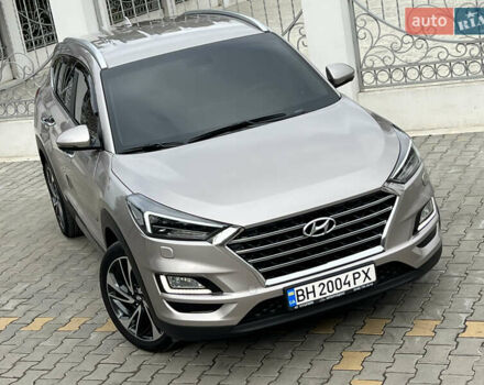 Бежевый Хендай Туксон, объемом двигателя 2 л и пробегом 125 тыс. км за 19999 $, фото 1 на Automoto.ua