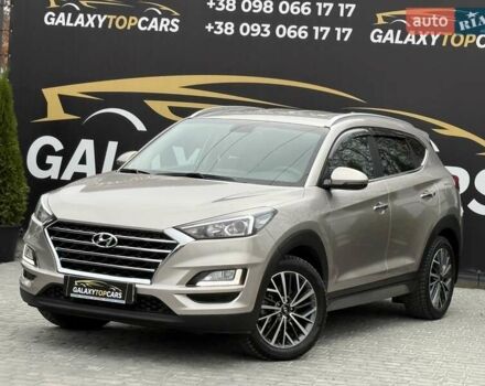 Бежевый Хендай Туксон, объемом двигателя 2 л и пробегом 92 тыс. км за 20900 $, фото 1 на Automoto.ua