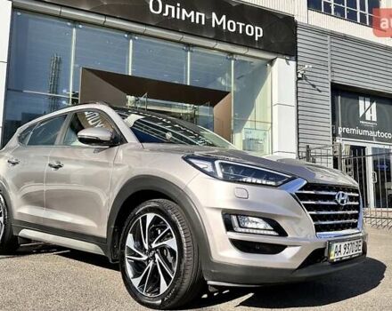 Бежевий Хендай Туксон, об'ємом двигуна 2 л та пробігом 105 тис. км за 24800 $, фото 1 на Automoto.ua