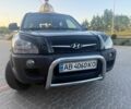 Черный Хендай Туксон, объемом двигателя 2 л и пробегом 215 тыс. км за 10500 $, фото 1 на Automoto.ua