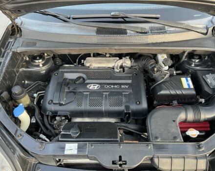 Хендай Туксон 2007 в Умани на Automoto.ua Черный Хендай Туксон, объемом двигателя 2 л и пробегом 267 тыс. км за 8100 $, фото 7 на Automoto.ua