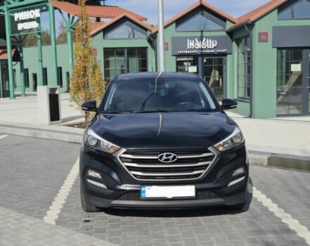 Чорний Хендай Туксон, об'ємом двигуна 2 л та пробігом 187 тис. км за 17000 $, фото 1 на Automoto.ua