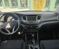 Чорний Хендай Туксон, об'ємом двигуна 2 л та пробігом 187 тис. км за 17000 $, фото 7 на Automoto.ua
