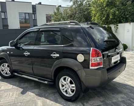 Чорний Хендай Туксон, об'ємом двигуна 2 л та пробігом 67 тис. км за 9950 $, фото 6 на Automoto.ua