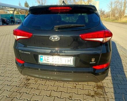Черный Хендай Туксон, объемом двигателя 2 л и пробегом 148 тыс. км за 17800 $, фото 2 на Automoto.ua