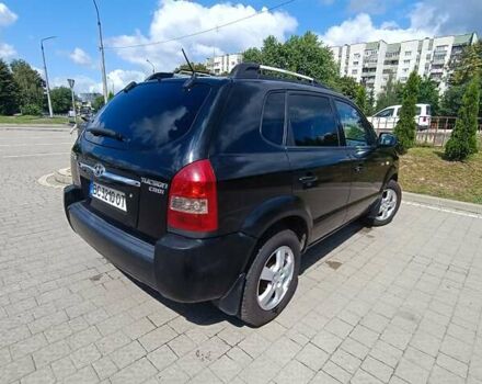 Чорний Хендай Туксон, об'ємом двигуна 2 л та пробігом 235 тис. км за 5500 $, фото 2 на Automoto.ua