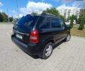 Чорний Хендай Туксон, об'ємом двигуна 2 л та пробігом 235 тис. км за 5500 $, фото 2 на Automoto.ua