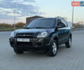 Хендай Туксон 2004 у Тернополі на Automoto.ua Чорний Хендай Туксон, об'ємом двигуна 1.99 л та пробігом 293 тис. км за 6300 $, фото 11 на Automoto.ua