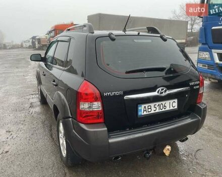 Черный Хендай Туксон, объемом двигателя 1.99 л и пробегом 204 тыс. км за 6100 $, фото 26 на Automoto.ua