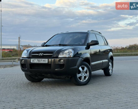 Хендай Туксон 2004 у Тернополі на Automoto.ua Чорний Хендай Туксон, об'ємом двигуна 1.99 л та пробігом 293 тис. км за 6300 $, фото 10 на Automoto.ua