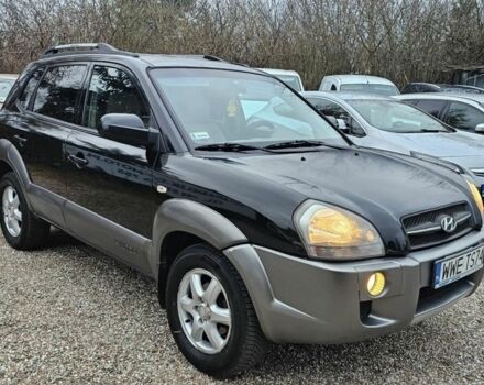 Черный Хендай Туксон, объемом двигателя 0 л и пробегом 235 тыс. км за 3200 $, фото 2 на Automoto.ua