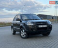 Хендай Туксон 2004 у Тернополі на Automoto.ua Чорний Хендай Туксон, об'ємом двигуна 1.99 л та пробігом 293 тис. км за 6300 $, фото 5 на Automoto.ua
