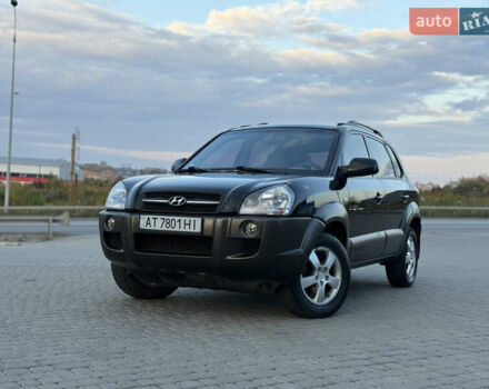 Хендай Туксон 2004 у Тернополі на Automoto.ua Чорний Хендай Туксон, об'ємом двигуна 1.99 л та пробігом 293 тис. км за 6300 $, фото 7 на Automoto.ua