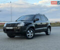 Хендай Туксон 2004 у Тернополі на Automoto.ua Чорний Хендай Туксон, об'ємом двигуна 1.99 л та пробігом 293 тис. км за 6300 $, фото 8 на Automoto.ua