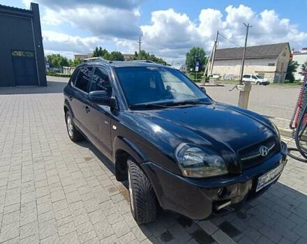 Чорний Хендай Туксон, об'ємом двигуна 2 л та пробігом 235 тис. км за 5500 $, фото 11 на Automoto.ua