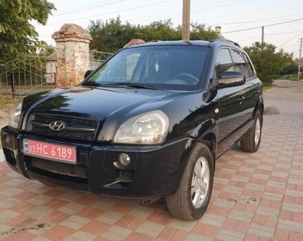 Черный Хендай Туксон, объемом двигателя 2 л и пробегом 137 тыс. км за 7499 $, фото 9 на Automoto.ua