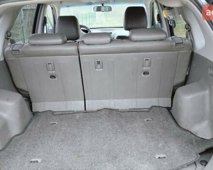 Чорний Хендай Туксон, об'ємом двигуна 1.98 л та пробігом 213 тис. км за 7500 $, фото 10 на Automoto.ua