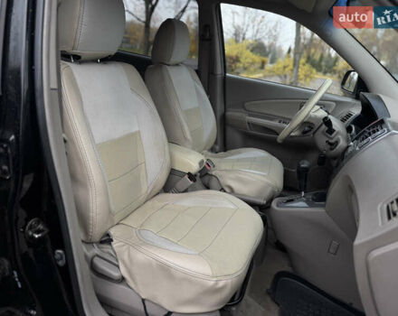 Черный Хендай Туксон, объемом двигателя 2.7 л и пробегом 220 тыс. км за 6950 $, фото 7 на Automoto.ua