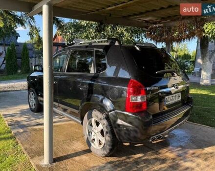 Чорний Хендай Туксон, об'ємом двигуна 1.98 л та пробігом 137 тис. км за 7600 $, фото 8 на Automoto.ua