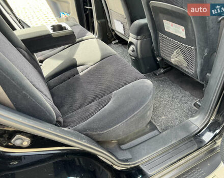 Черный Хендай Туксон, объемом двигателя 2 л и пробегом 255 тыс. км за 6900 $, фото 9 на Automoto.ua
