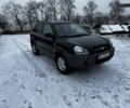 Черный Хендай Туксон, объемом двигателя 2 л и пробегом 219 тыс. км за 6000 $, фото 1 на Automoto.ua