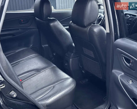 Хендай Туксон 2005 у Полтаві на Automoto.ua Чорний Хендай Туксон, об'ємом двигуна 1.98 л та пробігом 175 тис. км за 7700 $, фото 16 на Automoto.ua