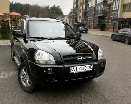 Чорний Хендай Туксон, об'ємом двигуна 1.98 л та пробігом 225 тис. км за 6600 $, фото 2 на Automoto.ua