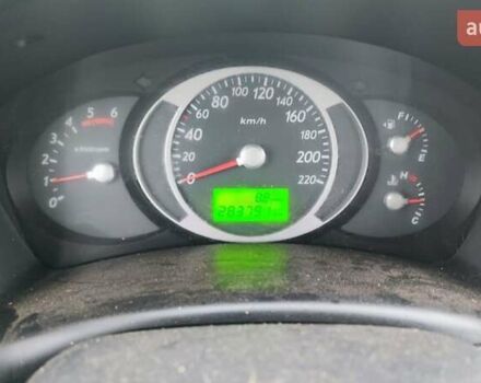 Черный Хендай Туксон, объемом двигателя 2 л и пробегом 284 тыс. км за 4700 $, фото 5 на Automoto.ua