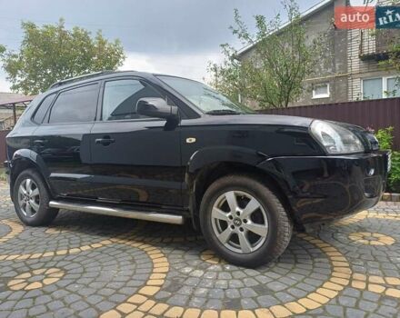 Чорний Хендай Туксон, об'ємом двигуна 1.98 л та пробігом 237 тис. км за 7500 $, фото 6 на Automoto.ua