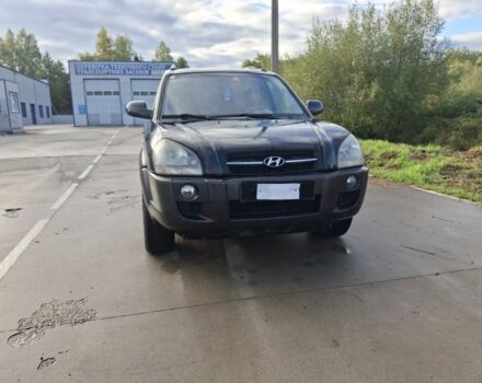 Чорний Хендай Туксон, об'ємом двигуна 0 л та пробігом 260 тис. км за 3950 $, фото 1 на Automoto.ua