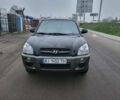 Черный Хендай Туксон, объемом двигателя 2 л и пробегом 180 тыс. км за 4500 $, фото 1 на Automoto.ua