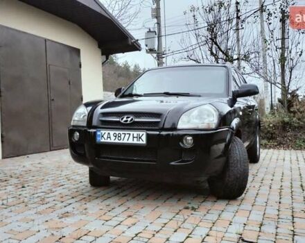 Чорний Хендай Туксон, об'ємом двигуна 1.98 л та пробігом 213 тис. км за 7500 $, фото 1 на Automoto.ua