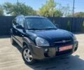 Чорний Хендай Туксон, об'ємом двигуна 2 л та пробігом 235 тис. км за 8100 $, фото 2 на Automoto.ua
