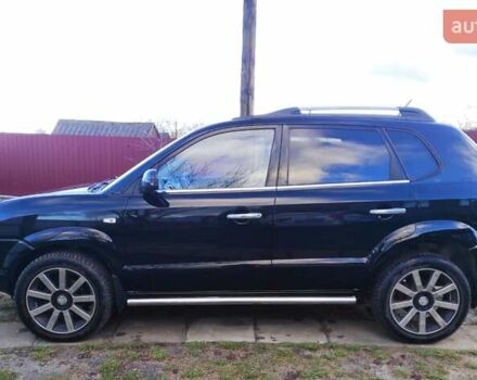 Черный Хендай Туксон, объемом двигателя 2 л и пробегом 208 тыс. км за 6950 $, фото 30 на Automoto.ua