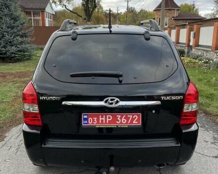 Хендай Туксон 2005 у Хороле на Automoto.ua Чорний Хендай Туксон, об'ємом двигуна 2 л та пробігом 163 тис. км за 7700 $, фото 4 на Automoto.ua