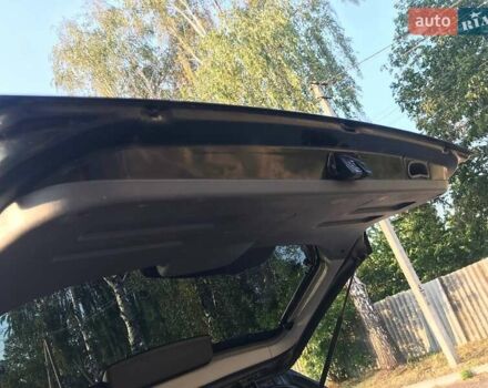 Черный Хендай Туксон, объемом двигателя 2 л и пробегом 253 тыс. км за 7500 $, фото 9 на Automoto.ua