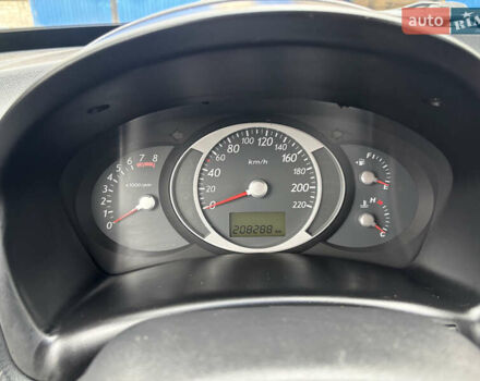 Черный Хендай Туксон, объемом двигателя 1.98 л и пробегом 215 тыс. км за 8600 $, фото 14 на Automoto.ua