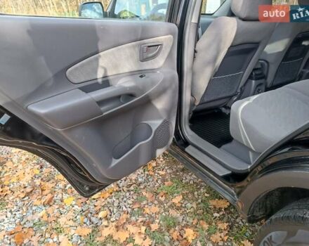 Хендай Туксон 2005 в Харькове на Automoto.ua Черный Хендай Туксон, объемом двигателя 1.98 л и пробегом 192 тыс. км за 7200 $, фото 11 на Automoto.ua