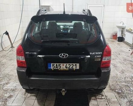 Черный Хендай Туксон, объемом двигателя 2 л и пробегом 284 тыс. км за 4700 $, фото 17 на Automoto.ua