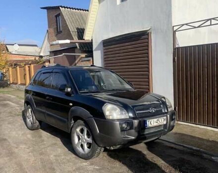 Хендай Туксон 2005 у Сумах на Automoto.ua Чорний Хендай Туксон, об'ємом двигуна 1.99 л та пробігом 294 тис. км за 4500 $, фото 2 на Automoto.ua