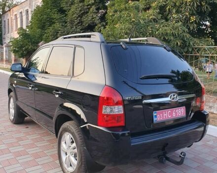 Черный Хендай Туксон, объемом двигателя 2 л и пробегом 137 тыс. км за 7499 $, фото 8 на Automoto.ua