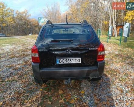 Хендай Туксон 2005 в Харькове на Automoto.ua Черный Хендай Туксон, объемом двигателя 1.98 л и пробегом 192 тыс. км за 7200 $, фото 4 на Automoto.ua