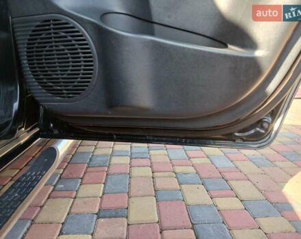 Черный Хендай Туксон, объемом двигателя 2 л и пробегом 315 тыс. км за 7000 $, фото 10 на Automoto.ua