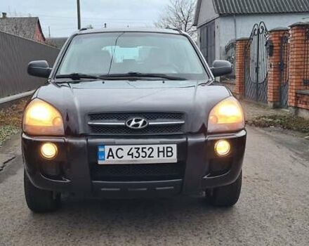 Черный Хендай Туксон, объемом двигателя 1.98 л и пробегом 277 тыс. км за 5350 $, фото 17 на Automoto.ua